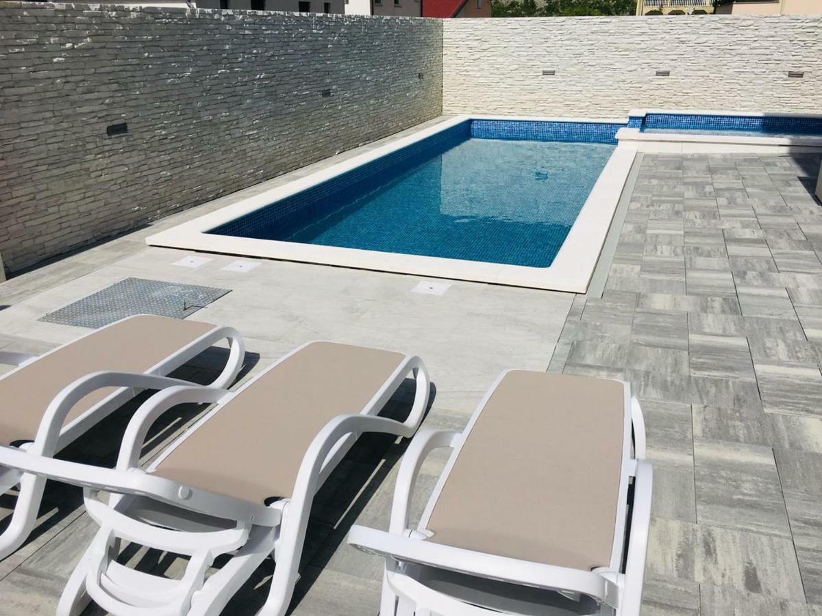 Villa Susanj 1 Cesarica Buitenkant foto