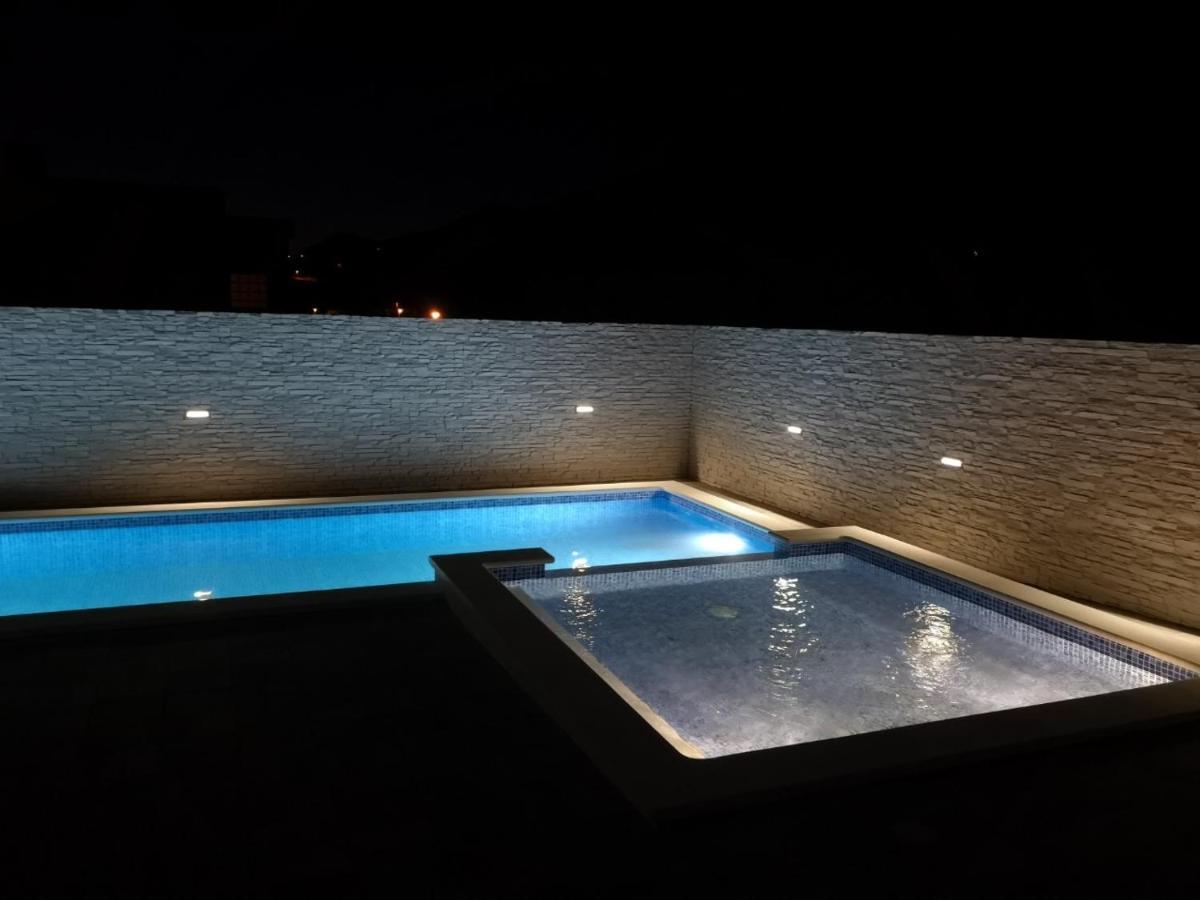 Villa Susanj 1 Cesarica Buitenkant foto